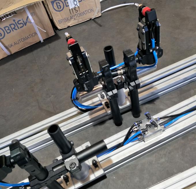 0.44 Kg Holding Metal Sheet Grippers / Metal Hand Gripper G 1 / 8 Air Ports